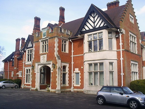 Council Offices: Chorleywood House, Rickmansworth Road, Chorleywood