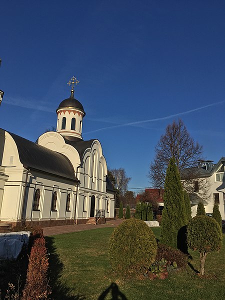 File:Church of the Theotokos of Tikhvin, Troitsk - 3544.jpg