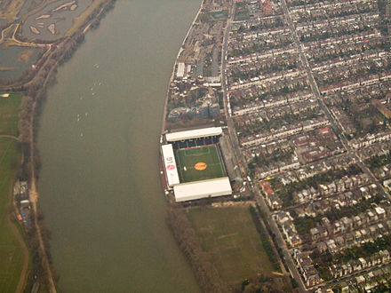 Aerial view of Craven Cottage on the banks of the River Thames as of 2010.