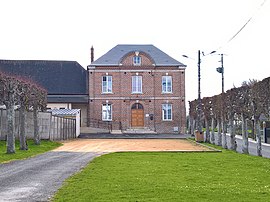 Daméraucourt - La mairie - WP 20190316 14 13 52 Pro.jpg