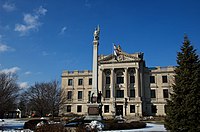 The DeKalb County Courthouse, in Sycamore DeKalb County (IL) Courthouse.jpg