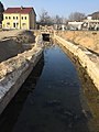 Freigelegter Mühlgraben mit Blick zur Poisentalstraße