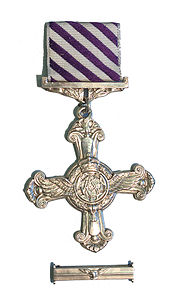 Vignette pour Distinguished Flying Cross (Royaume-Uni)