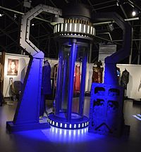 Телепорт на выставке Doctor Who Experience