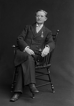 Dr. Mary Walker (cropped).jpg
