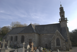 Eglise Saint-Iltud - Coté.png
