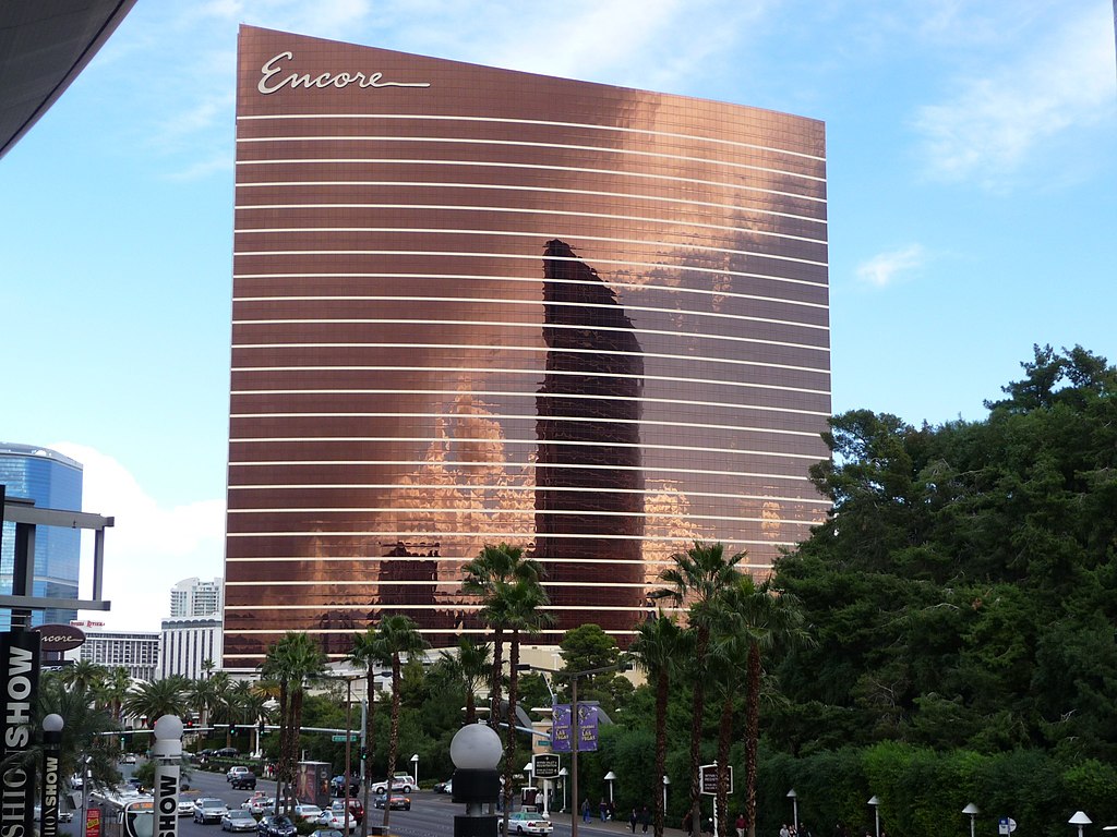 File:The Cosmopolitan Hotel and Casino Las Vegas at night.jpg - Wikipedia