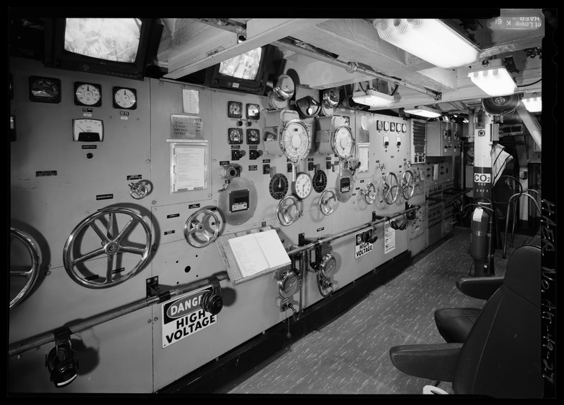 File:Engine Room electrical panel - USS SHACKLE, ARS 9, Ketchikan, Ketchikan Gateway Borough, AK HAER AK-49-27.tif