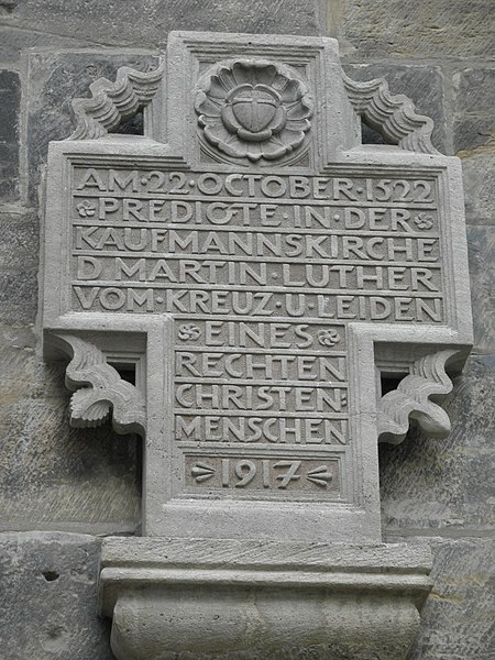 File:Erfurt - Kaufmannskirche Gedenkkreuz.jpg