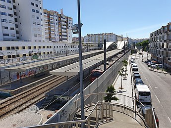 Vista geral da Estação Ferroviária de Massamá-Barcarena, em 2020.