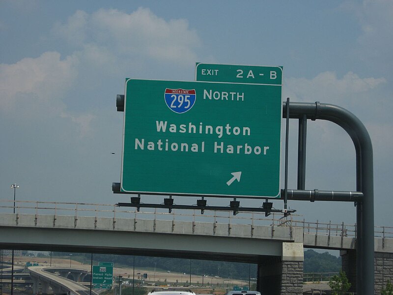 File:Exit 2A-B, Washington National Harbor, I-495 NB (2853558654).jpg