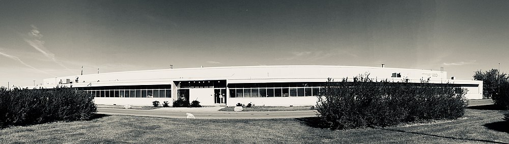 Ford Motor Company Parts Office Edmonton.jpg