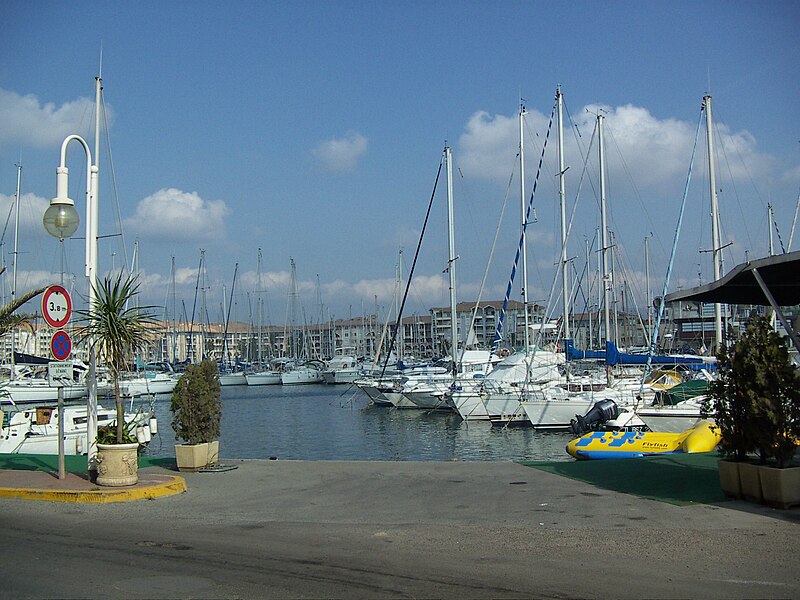 File:Fréjus-Hafen (13).JPG