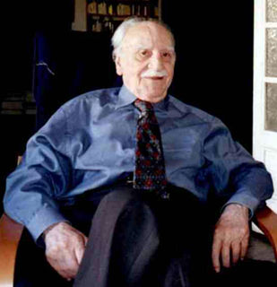 Francisco Ayala (novelist) novelist