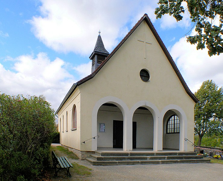 File:Friedhofkapelle P1070726 Friedhofskapelle.jpg