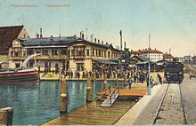 The port station in Friedrichshafen in about 1900 Friedrichshafen-hafenbahnhof-1900.jpg