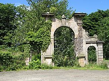 Hatton House, road side gate, remodelled 1829 Gate, Hatton House - geograph.org.uk - 892997.jpg