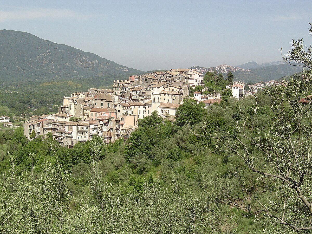 File:Museo delle Antiche scatole di latta.jpg - Wikimedia Commons