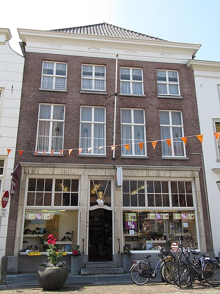 File:Grave - Brugstraat 3.jpg