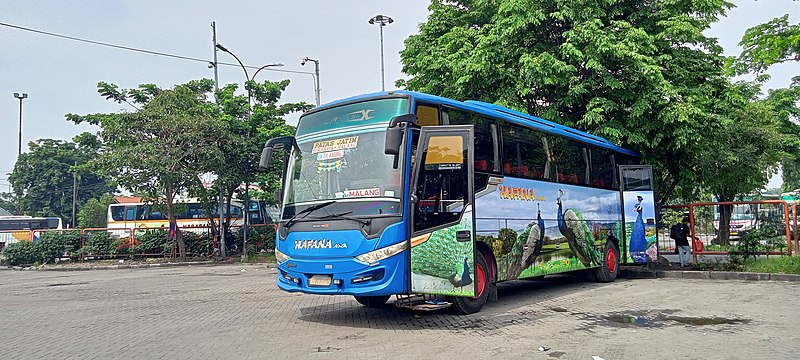 File:Hafana AKDP patas Surabaya–Malang (Oktober 2022).jpg