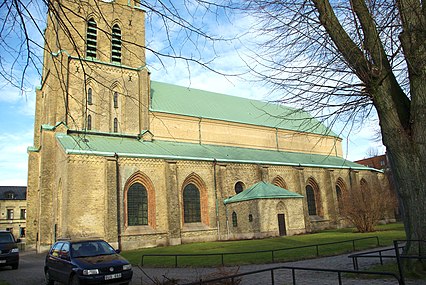 Kyrkan från söder