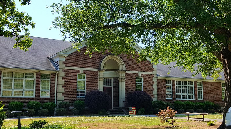 File:Hartwell City School.jpg