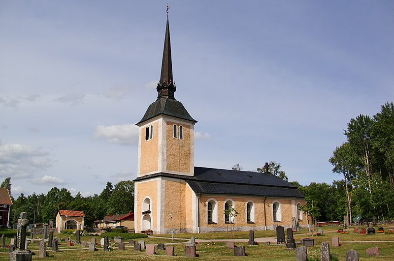 File:Himmeta kyrka i Köpings kommun.jpg