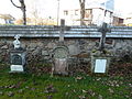 Deutsch: alte Grabsteine hinter der Kirche in Hinterzarten