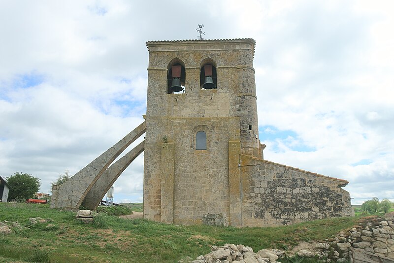 File:Iglesia de San Pedro, Castellanos de Castro 03.jpg