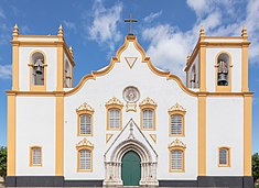 The parochial Matriz Church of Santa Cruz