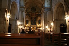 Interior iglesia de San Tirso.JPG