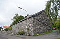 „Aacherhof“, ehemalige Hofanlage mit einem zweigeschossigen Wohnhaus aus Drachenfelstrachyt