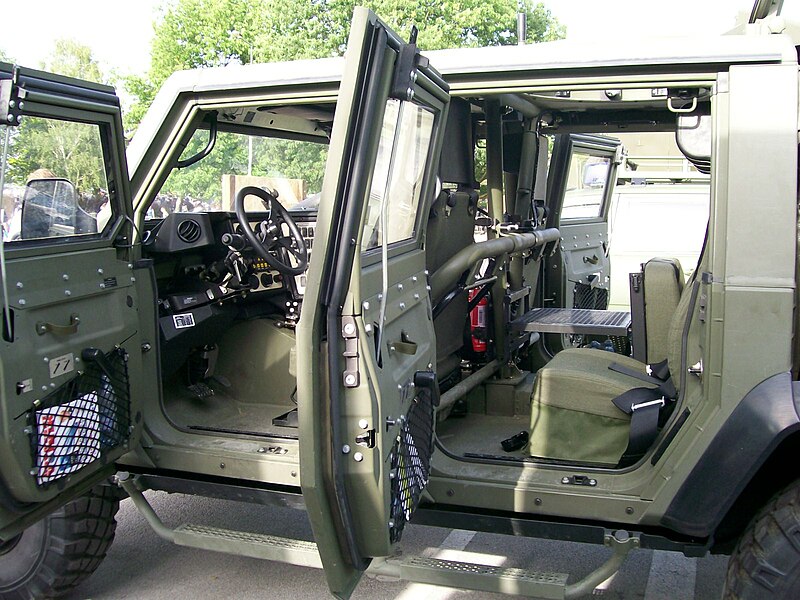 File:Iveco LMV CroArmy.jpg