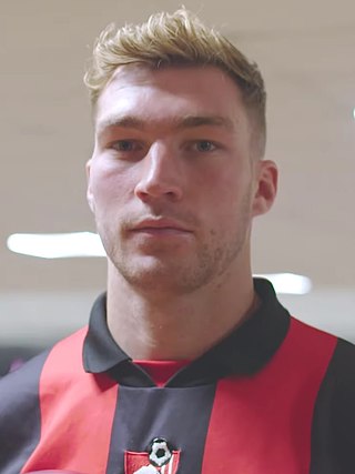 <span class="mw-page-title-main">Jack Stacey</span> English footballer (born 1996)
