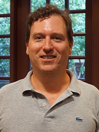 <span class="mw-page-title-main">John Carreyrou</span> American journalist and author