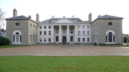 How to get to Kenwood House with public transport- About the place