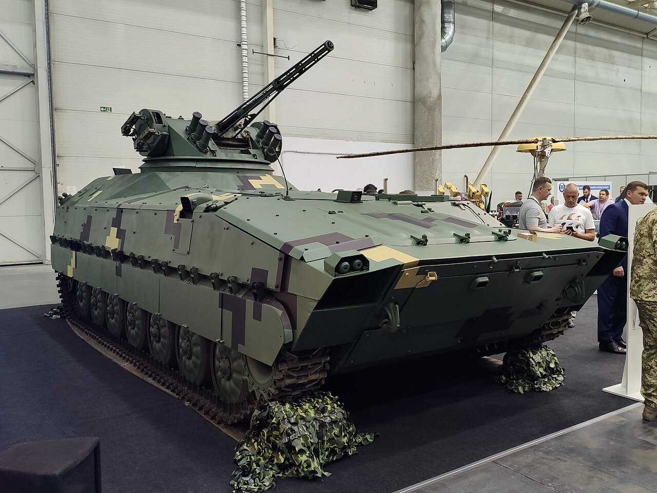 1280px-Kevlar-E_IFV,_Kyiv_2021,_02.jpg