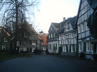 <span class="mw-page-title-main">Wülfrath</span> Town in North Rhine-Westphalia, Germany