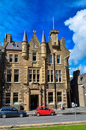 Kirkwall Town Hall - geograph.org.uk - 3488333.jpg