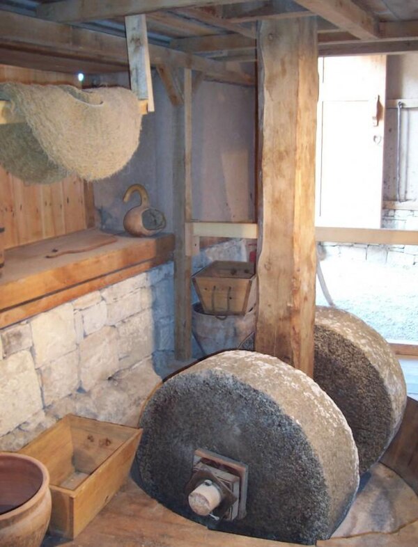 Interior of the olive oil production workshop restored by Ege University.