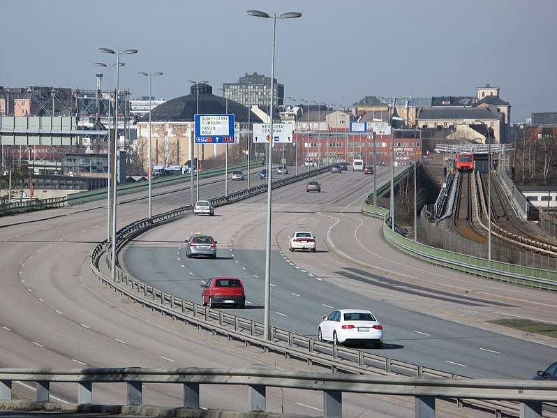 File:Kulosaari Bridge Helsinki Finland.jpg