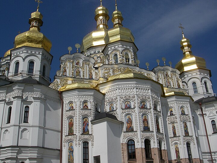 Церкви московского патриархата. Успенский собор Киево-Печерского монастыря. Собор Успения Пресвятой Богородицы в Киеве. Киево-Печерская Лавра Софийский собор. Успенский собор Печерского монастыря.