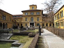 Das Lenbachhaus unmittelbar vor der umfassenden Sanierung und Erweiterung (Januar 2009)