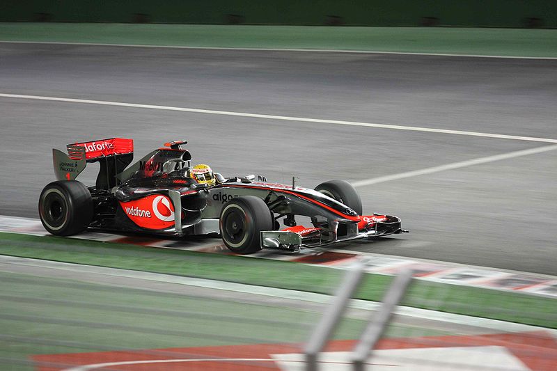 File:Lewis Hamilton 2009 Singapore 2.jpg