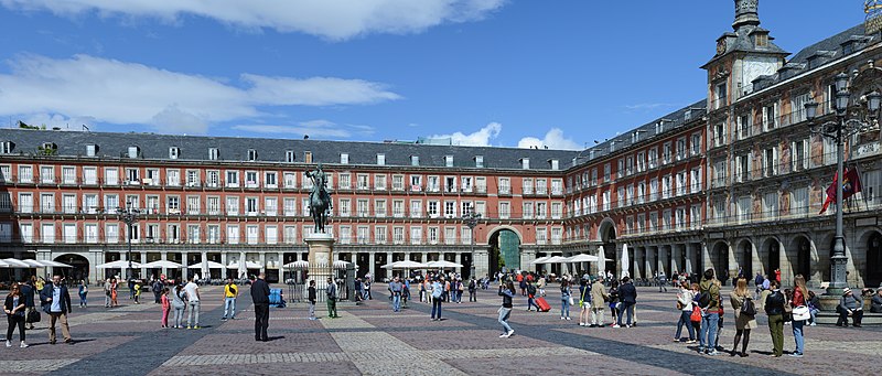 File:Madrid May 2014-42a.jpg