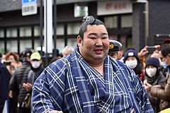 Makoto Tokushoryu, the winner of the first grand tournament of 2020.jpg