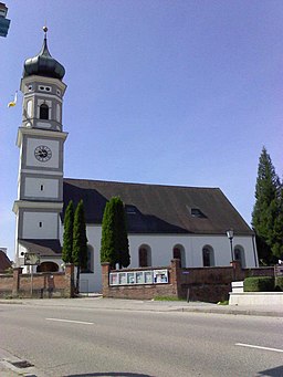 Catholic church, Mauern