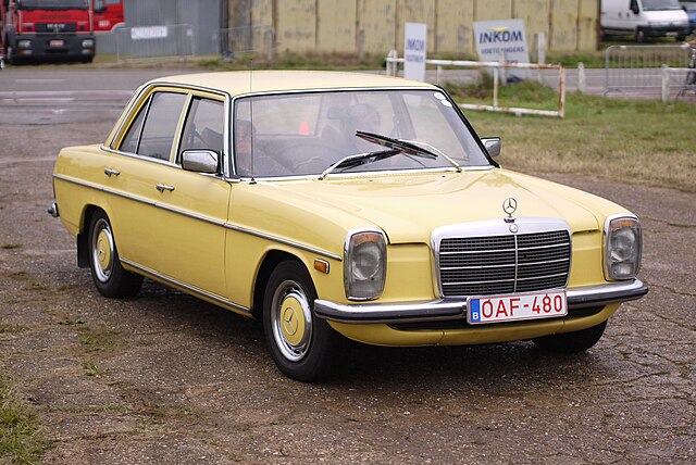 Mercedes-Benz (W115)