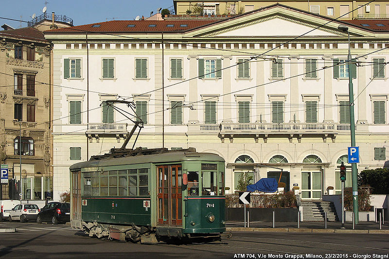 File:Milano - viale Monte Grappa - tram 704.jpg