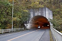 神奈川県・宮ヶ瀬トンネル